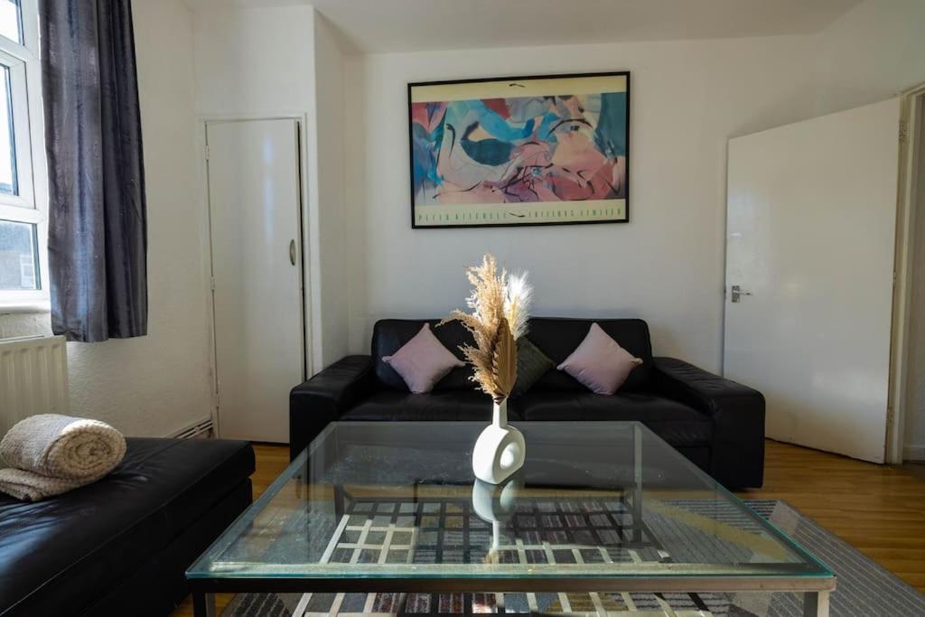 Appartement Pristine 3 Beds Hackney E9